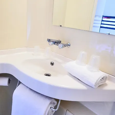 Hotel Premiere Classe Sur Orge 2*